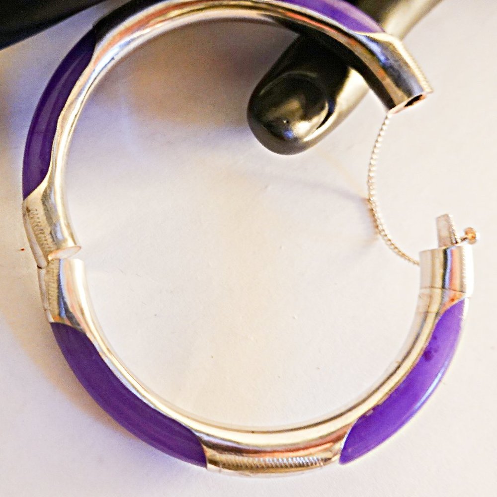 Chinese Lavender Jadeite Sterling Silver Hinged Bangle Bracelet - Picture 2 of 2